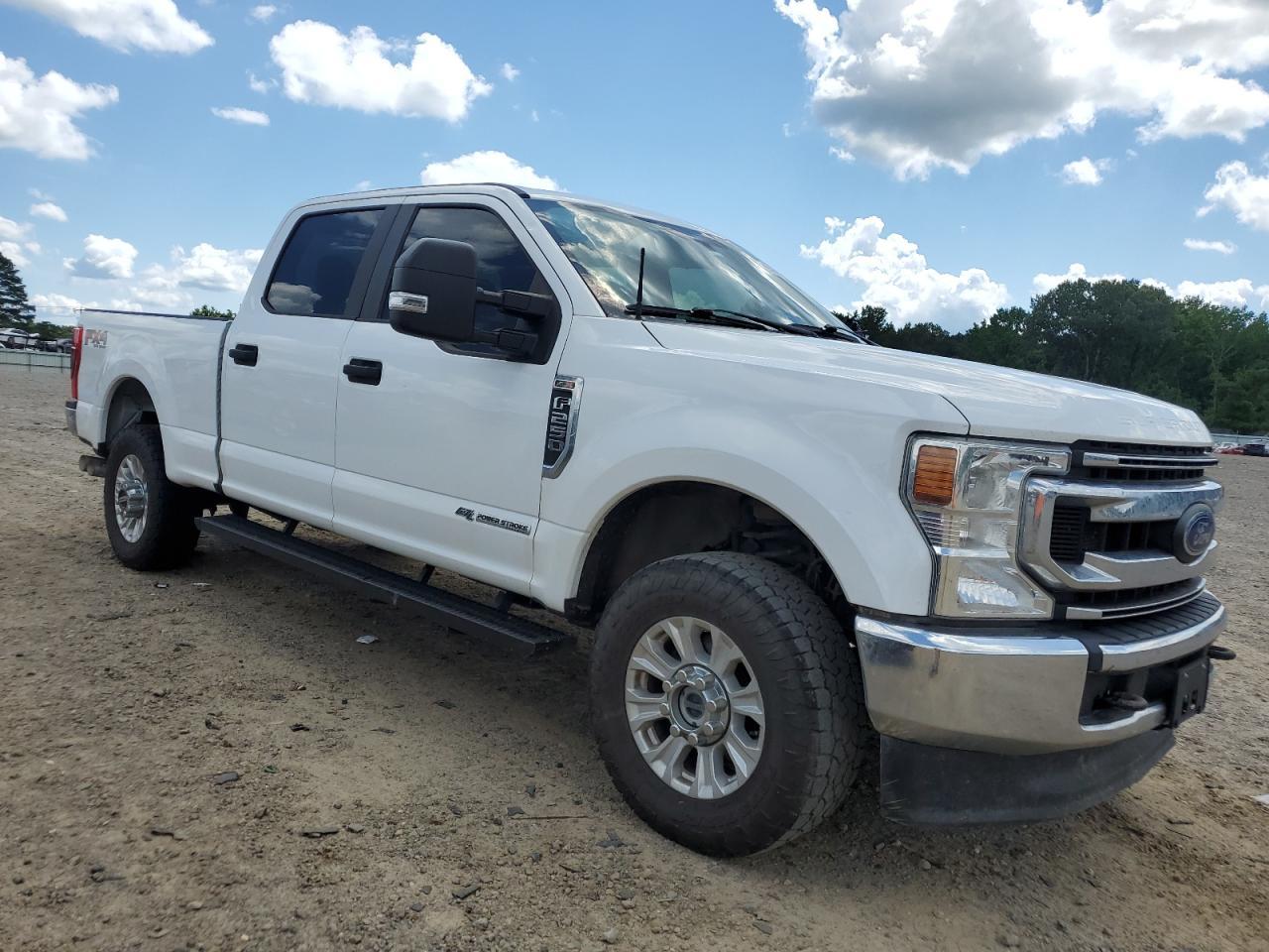 2022 Ford F250 Super Duty - Фото 4