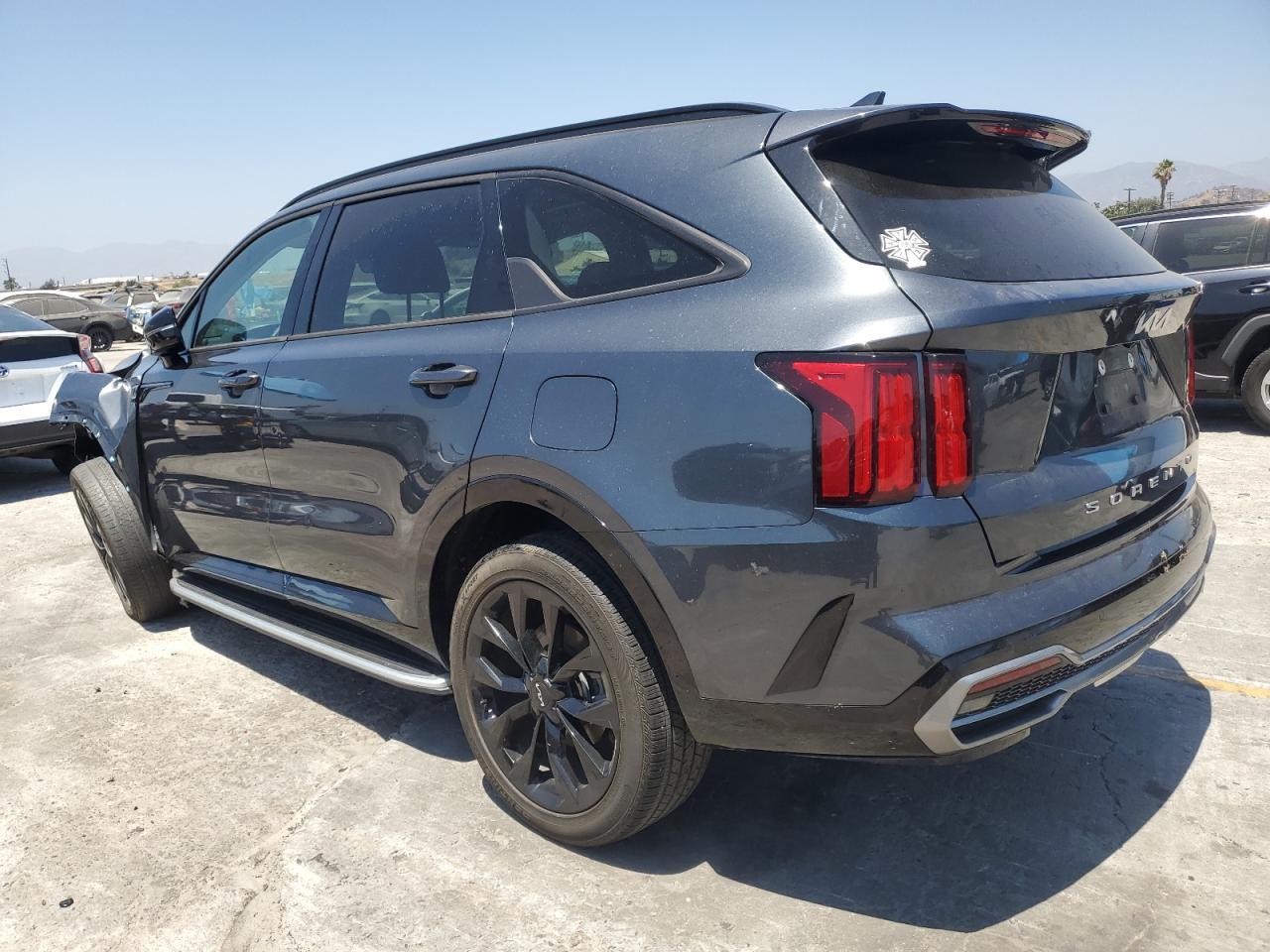 2022 Kia Sorento Sx - Image 2