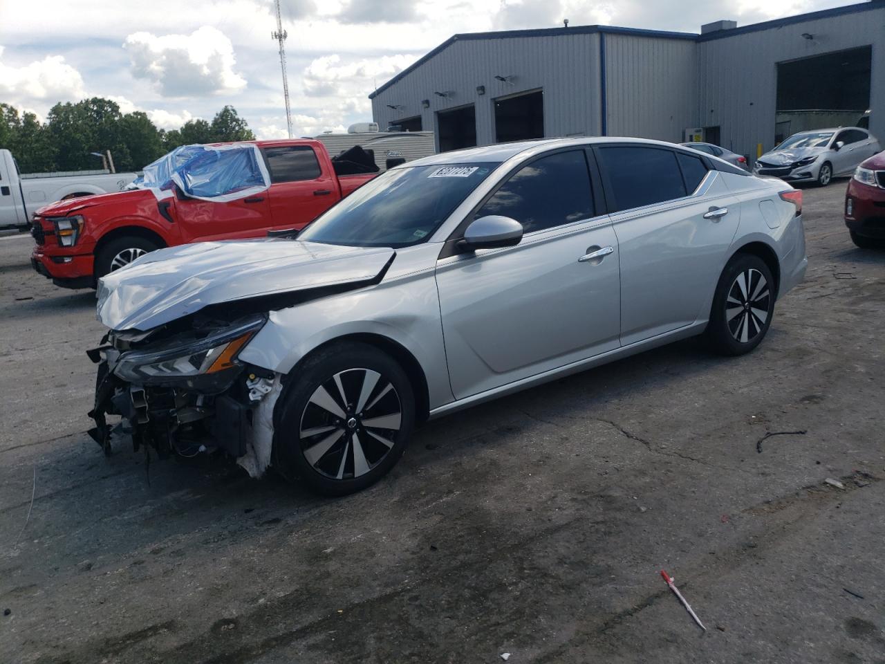 2022 Nissan Altima Sv