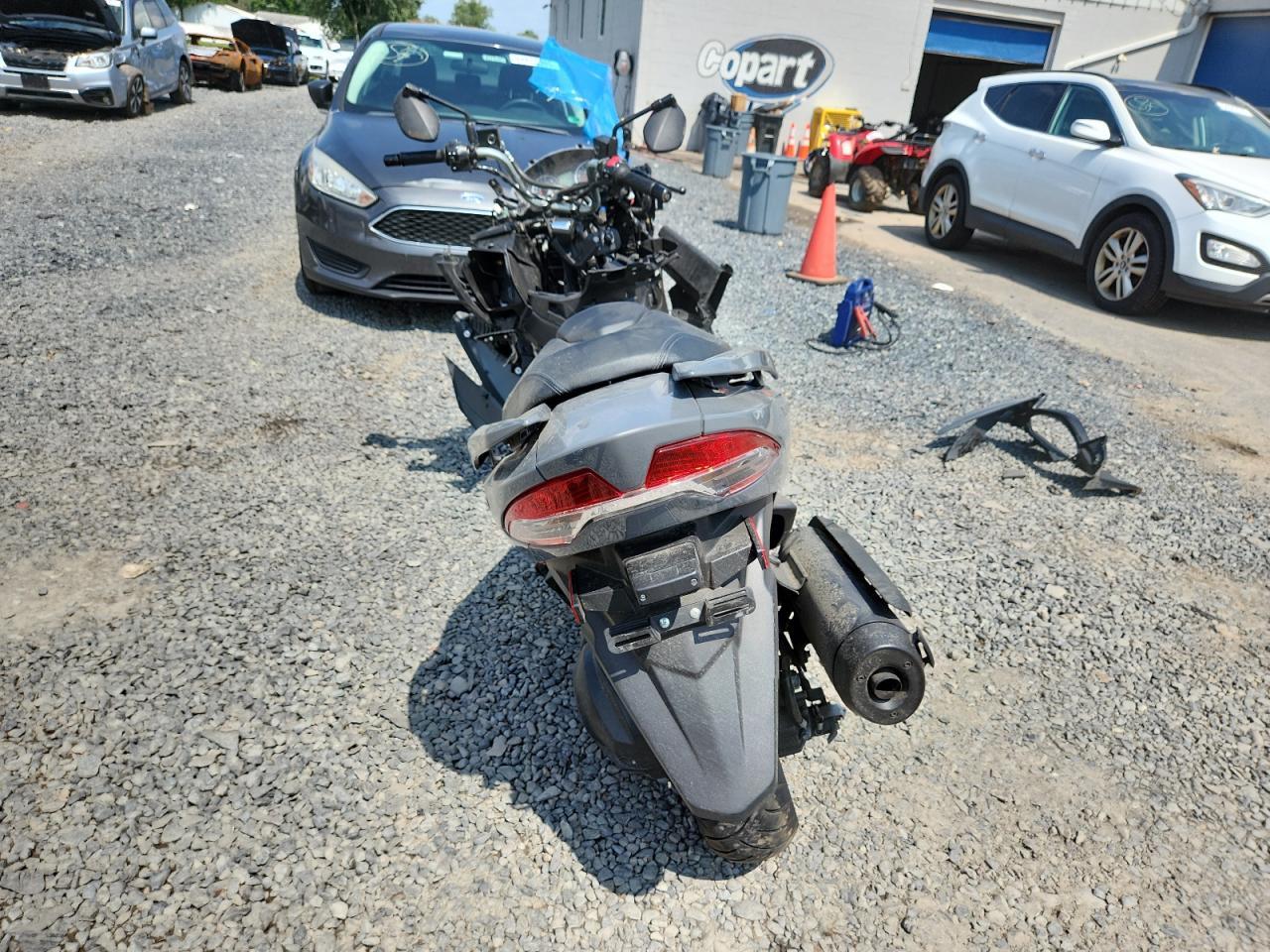2023 Suzuki Burgman - Фото 4