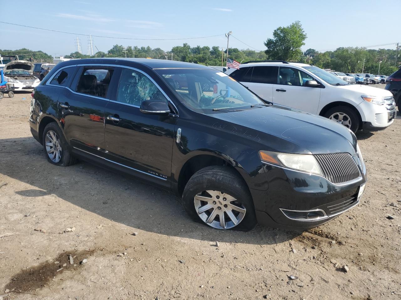 2013 Lincoln Mkt - Фото 4