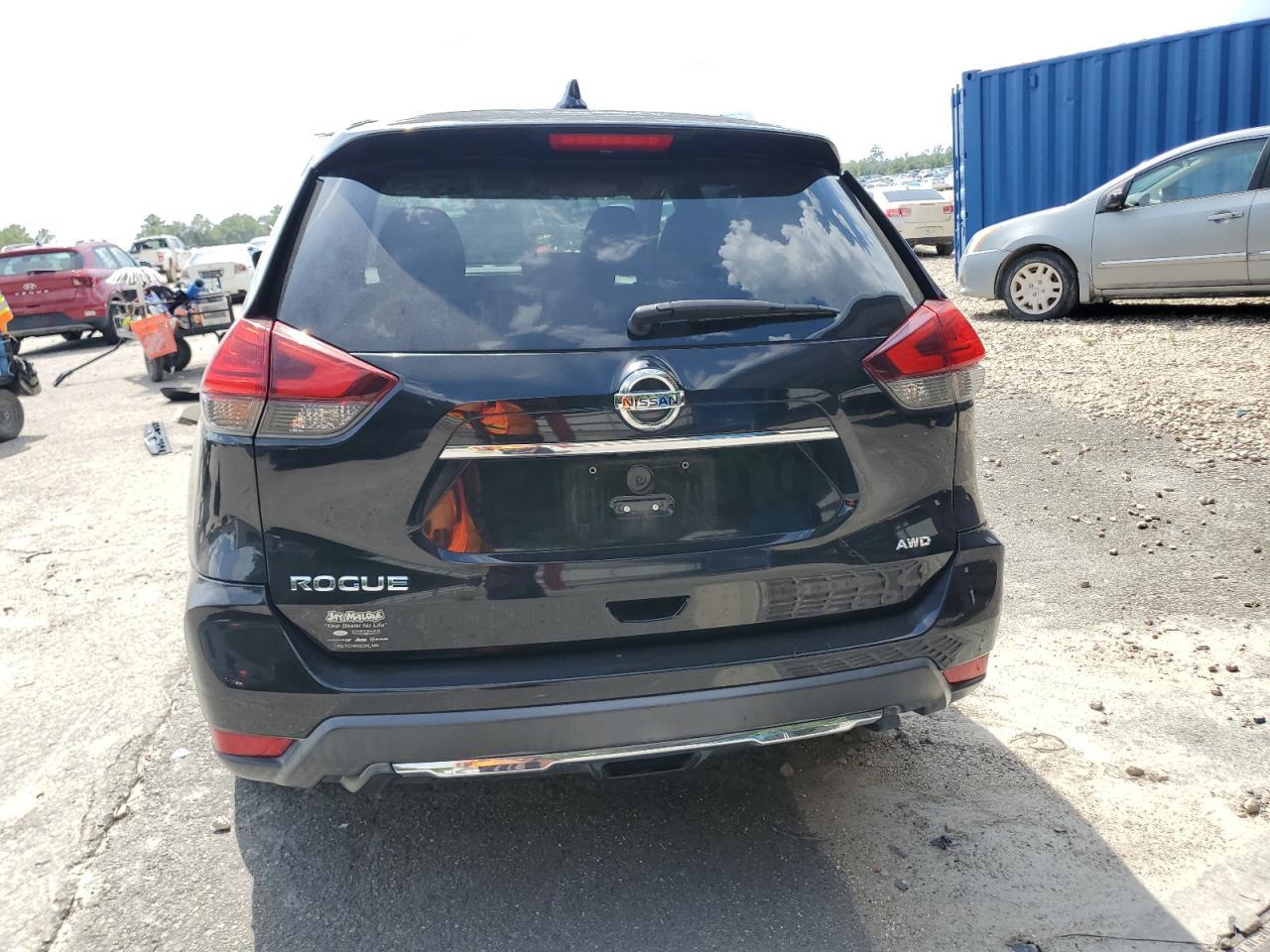 2017 Nissan Rogue S - Фото 6