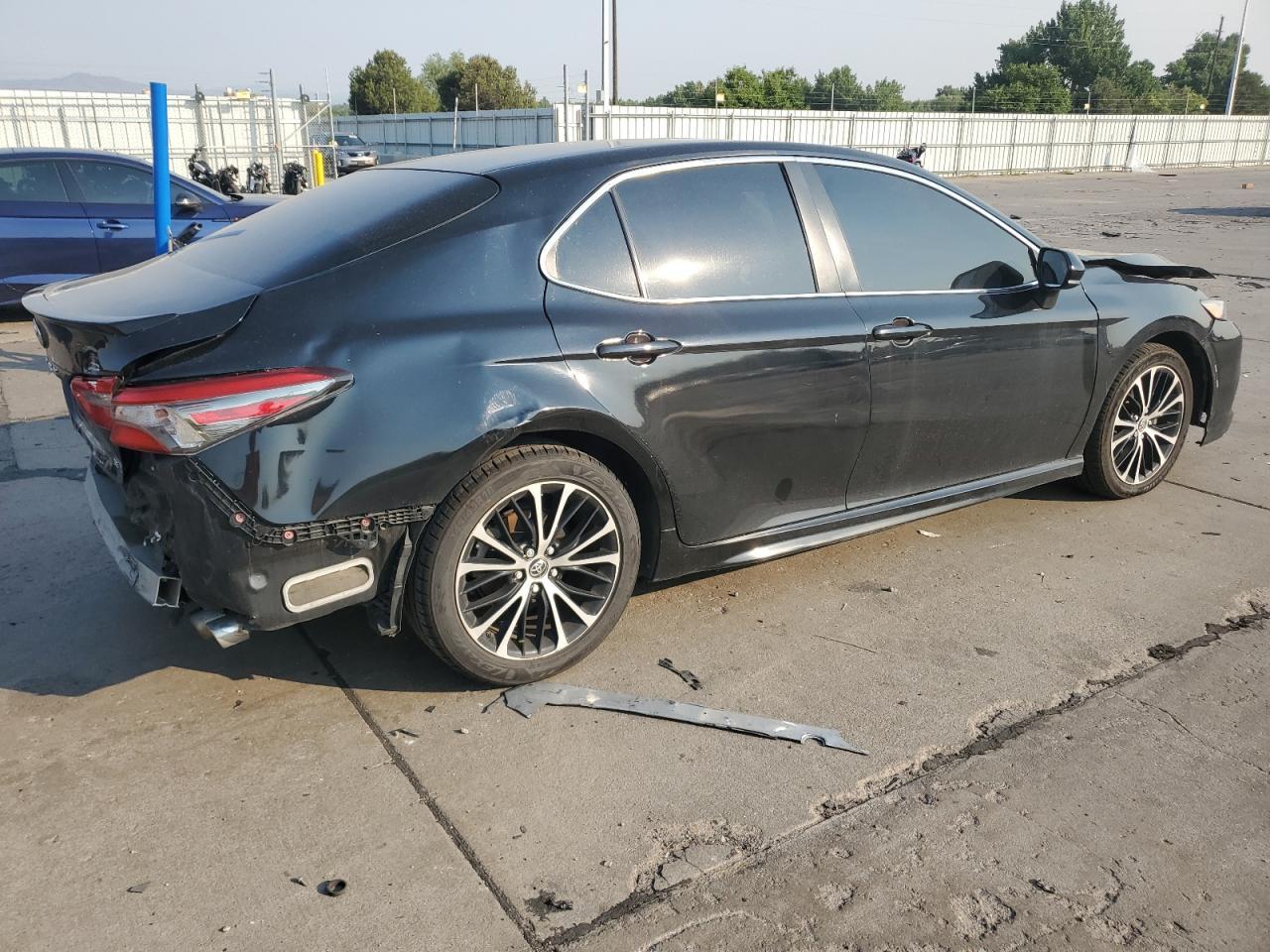 2018 Toyota Camry L - Image 3