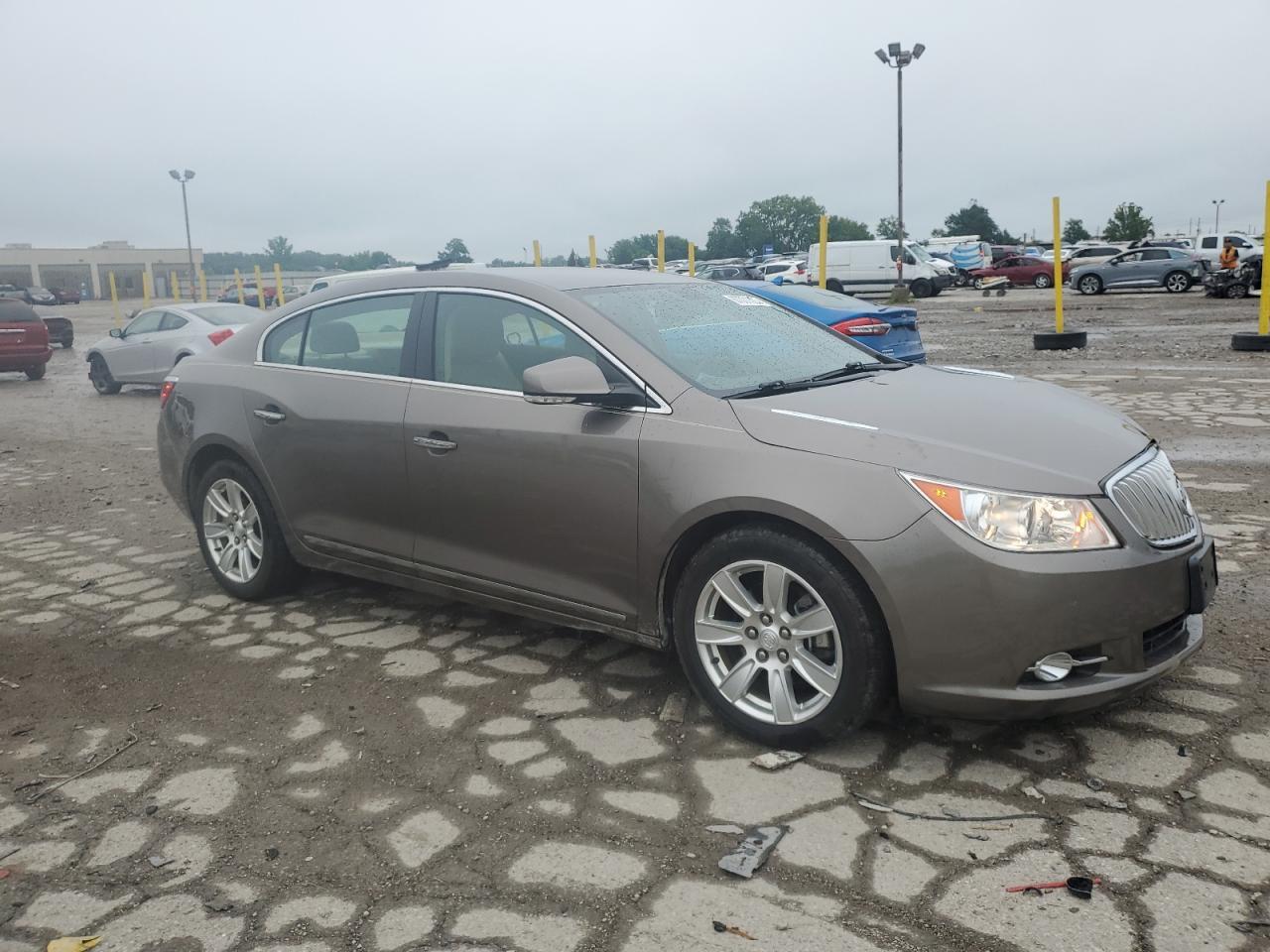 2012 Buick Lacrosse - Image 4
