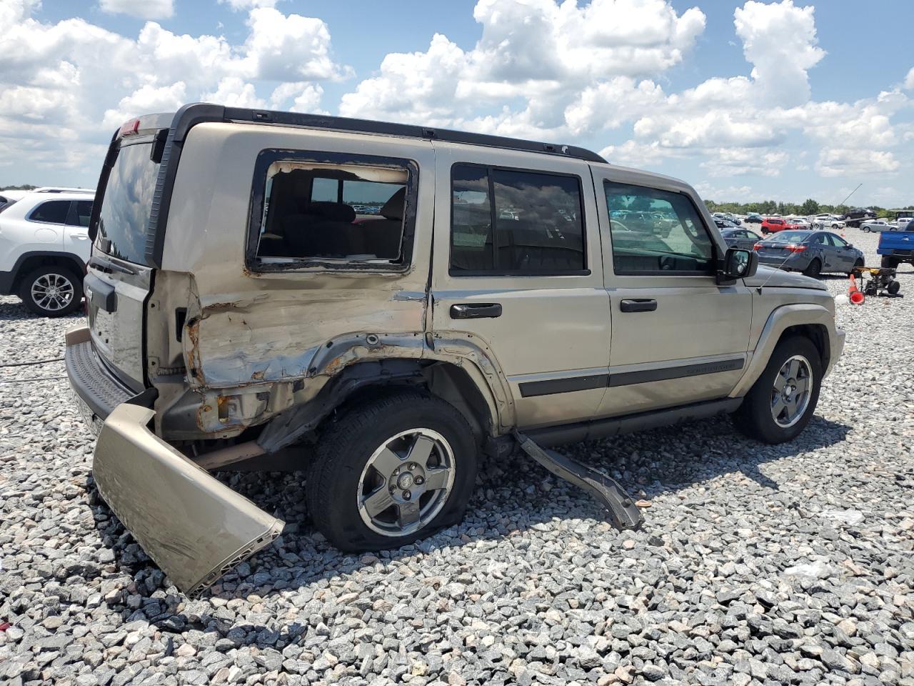 2006 Jeep Commander - Image 3