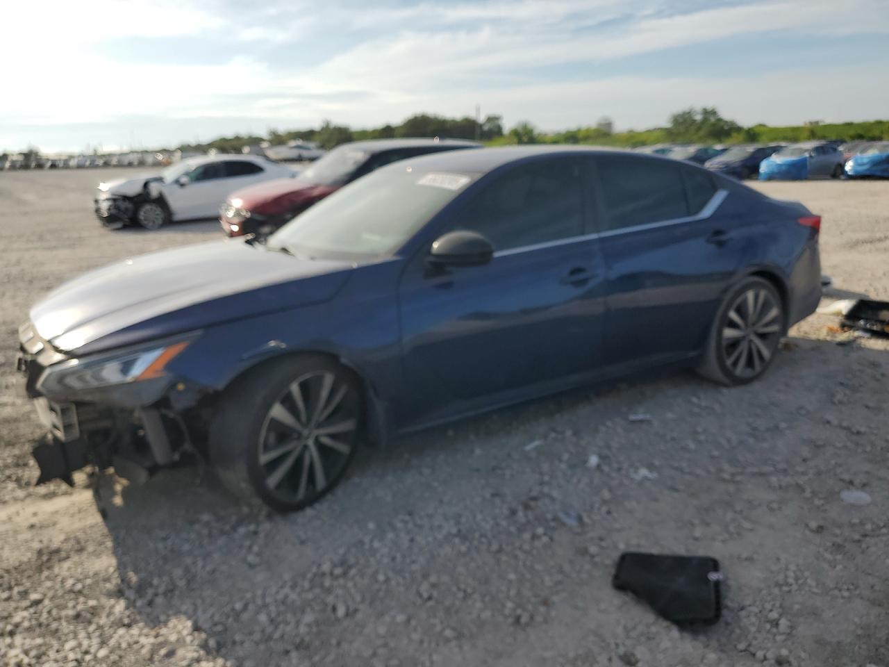 2019 Nissan Altima Sr