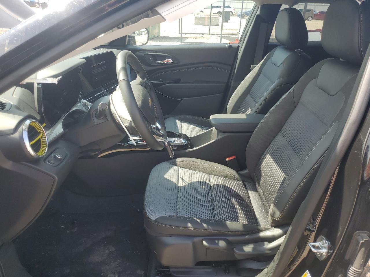 2025 Chevrolet Trax 1Lt - Image 7