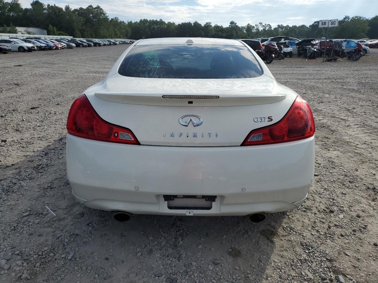 2011 Infiniti G37 Base - Фото 6