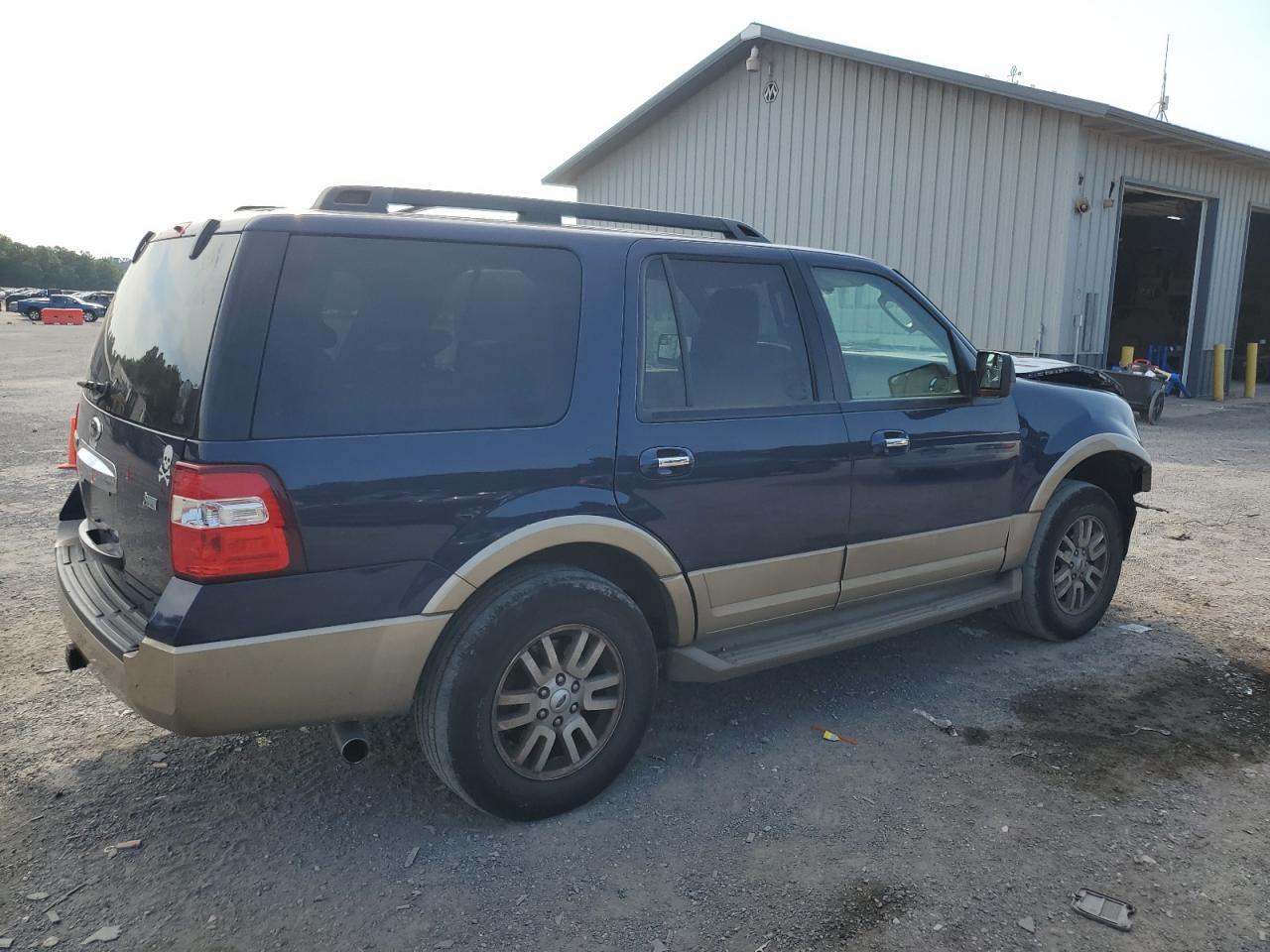 2012 Ford Expedition Xlt - Фото 3