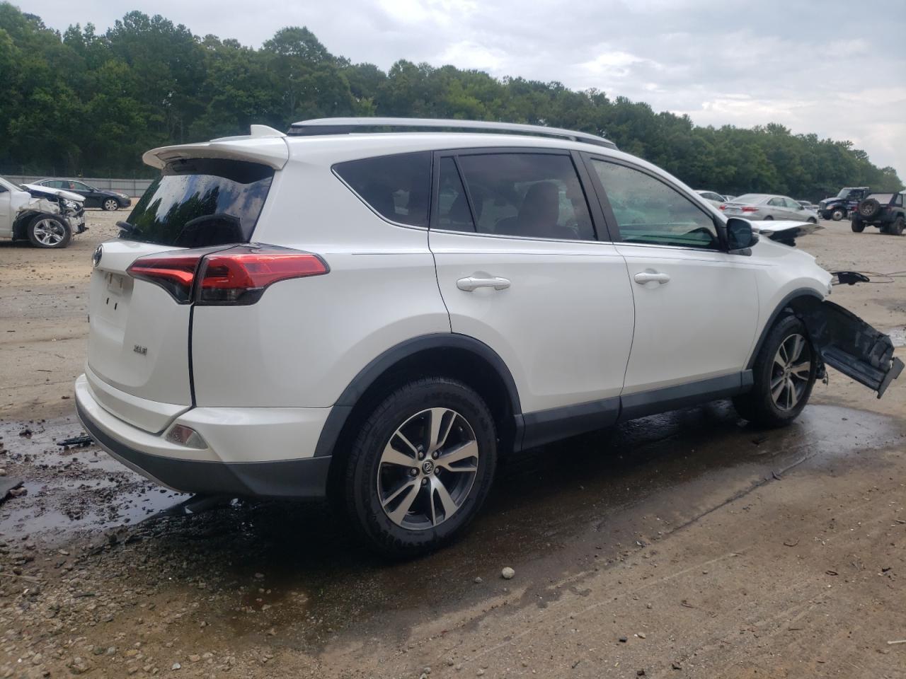2018 Toyota Rav4 Adventure - Image 3