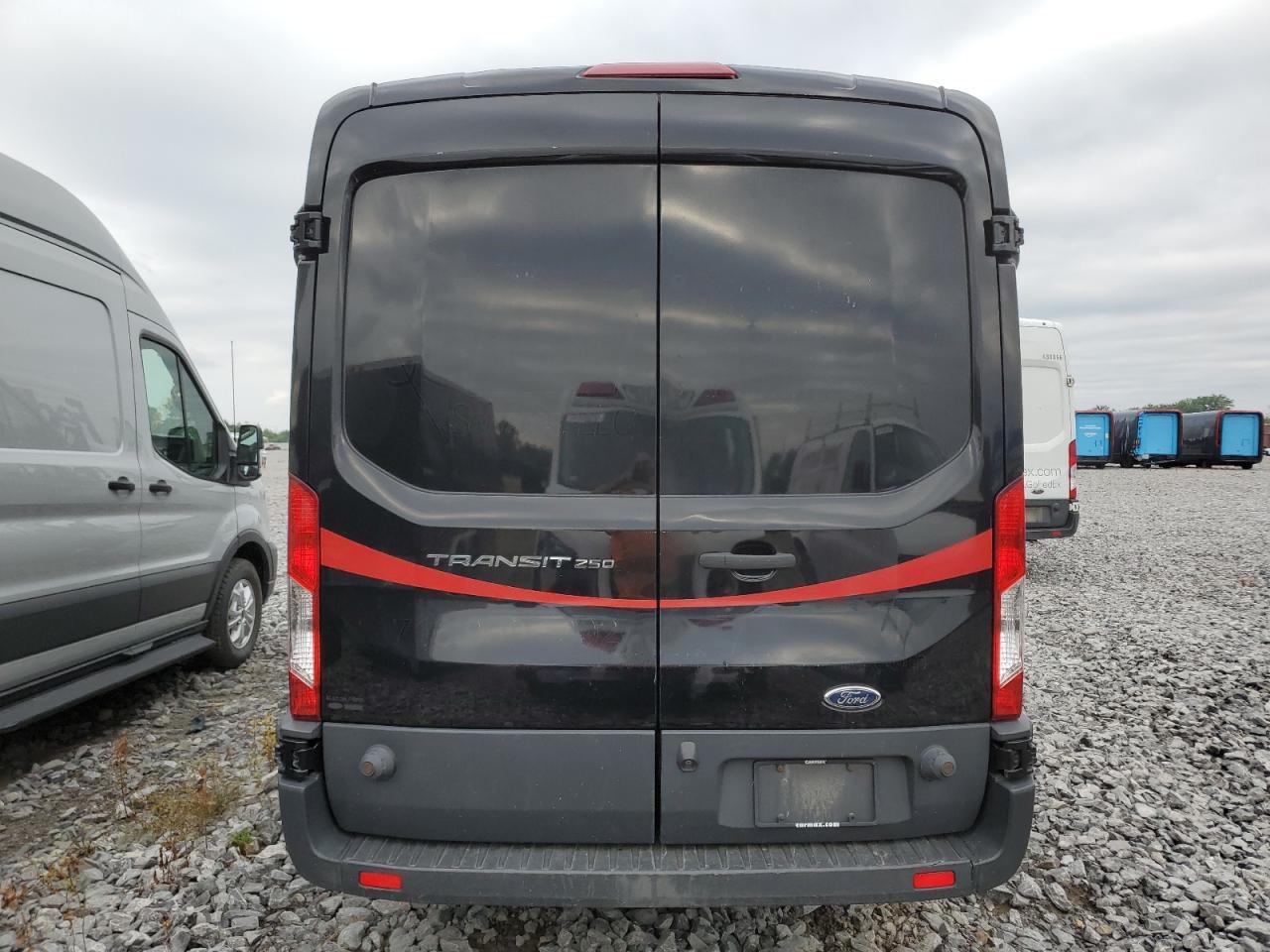 2017 Ford Transit T-250 - Image 6