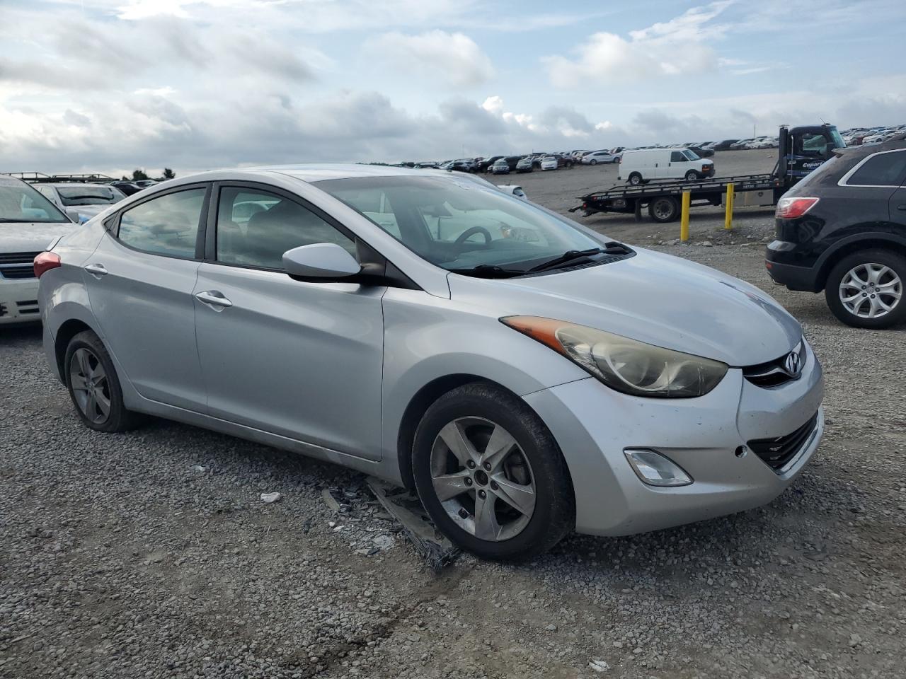 2013 Hyundai Elantra Gls - Фото 4