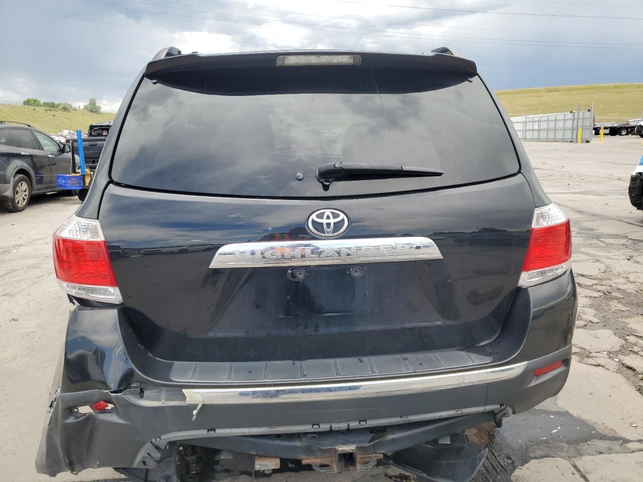 2011 Toyota Highlander Base - Фото 6