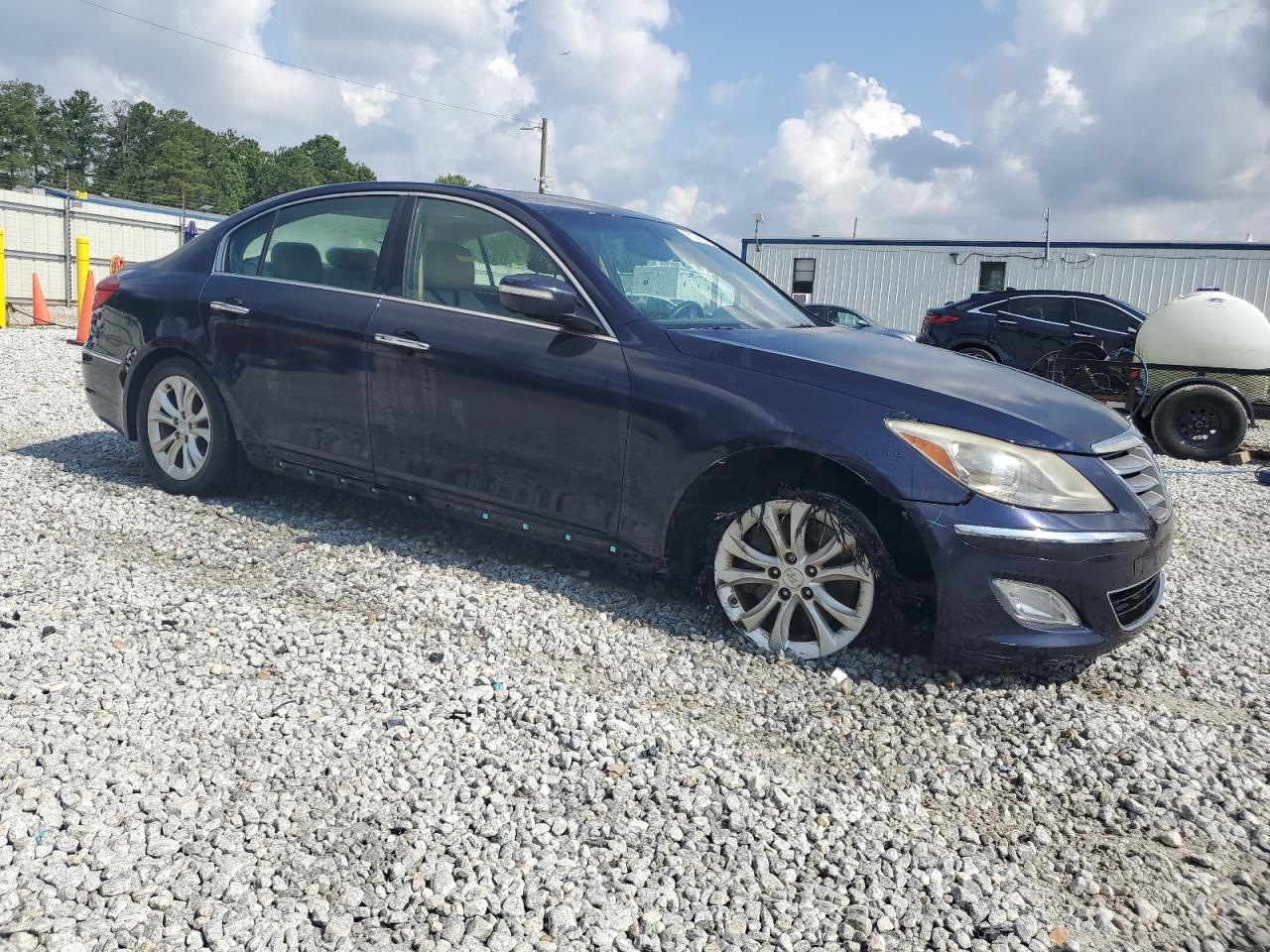 2012 Hyundai Genesis 3.8L - Фото 4