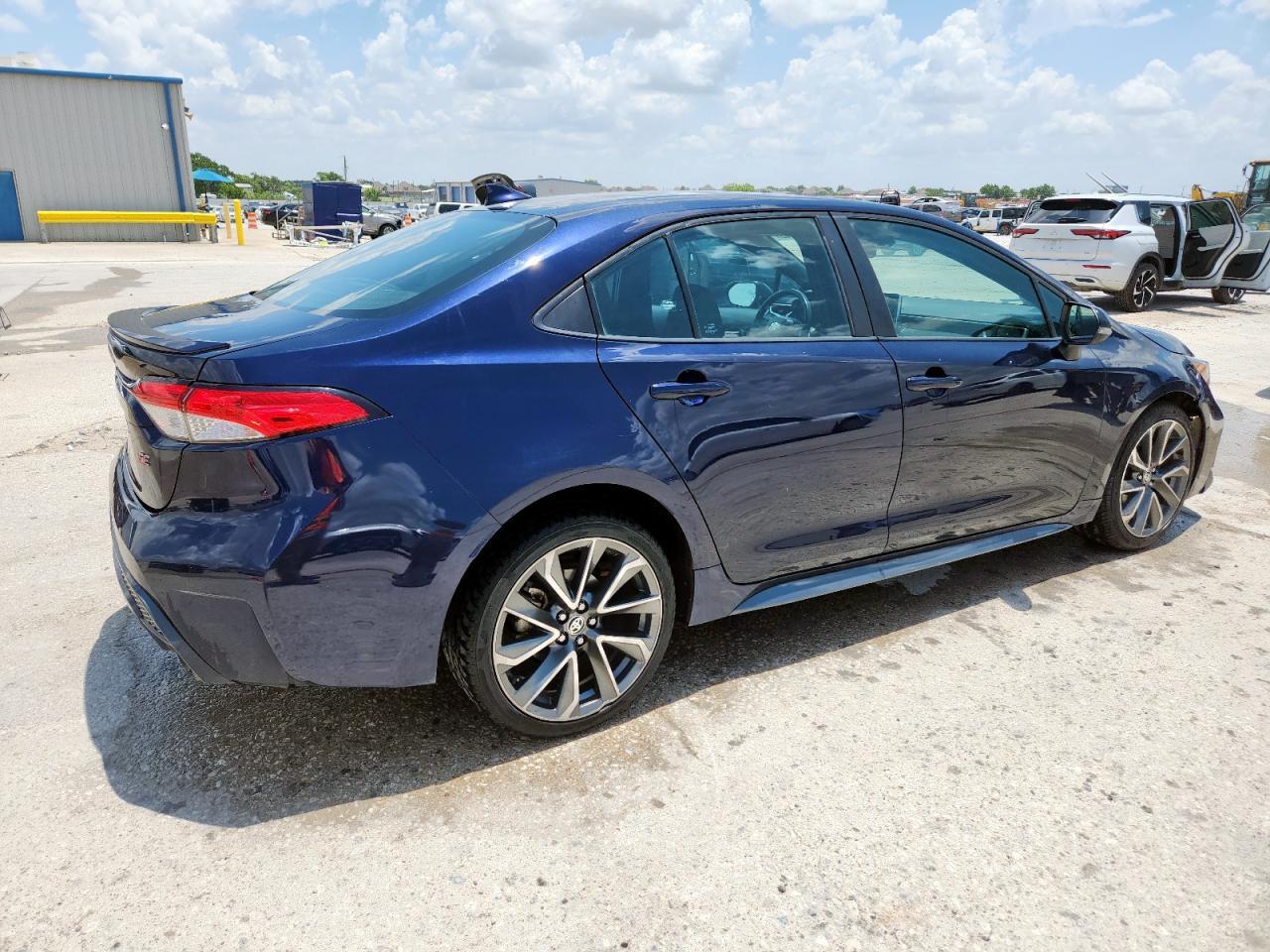 2021 Toyota Corolla Se - Фото 3