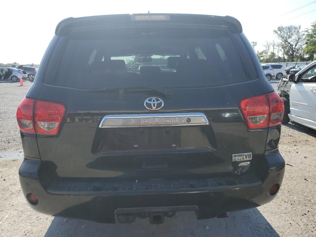 2013 Toyota Sequoia Platinum - Фото 6