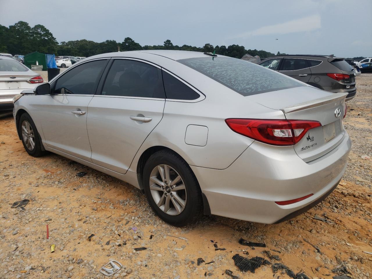 2016 Hyundai Sonata Se - Фото 2