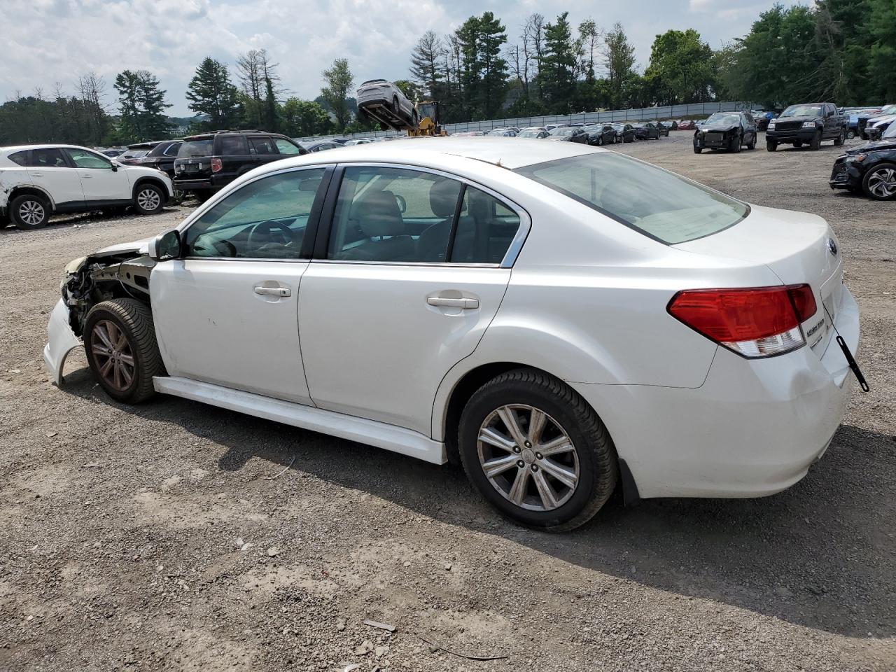 2011 Subaru Legacy 2.5I Premium - Фото 2