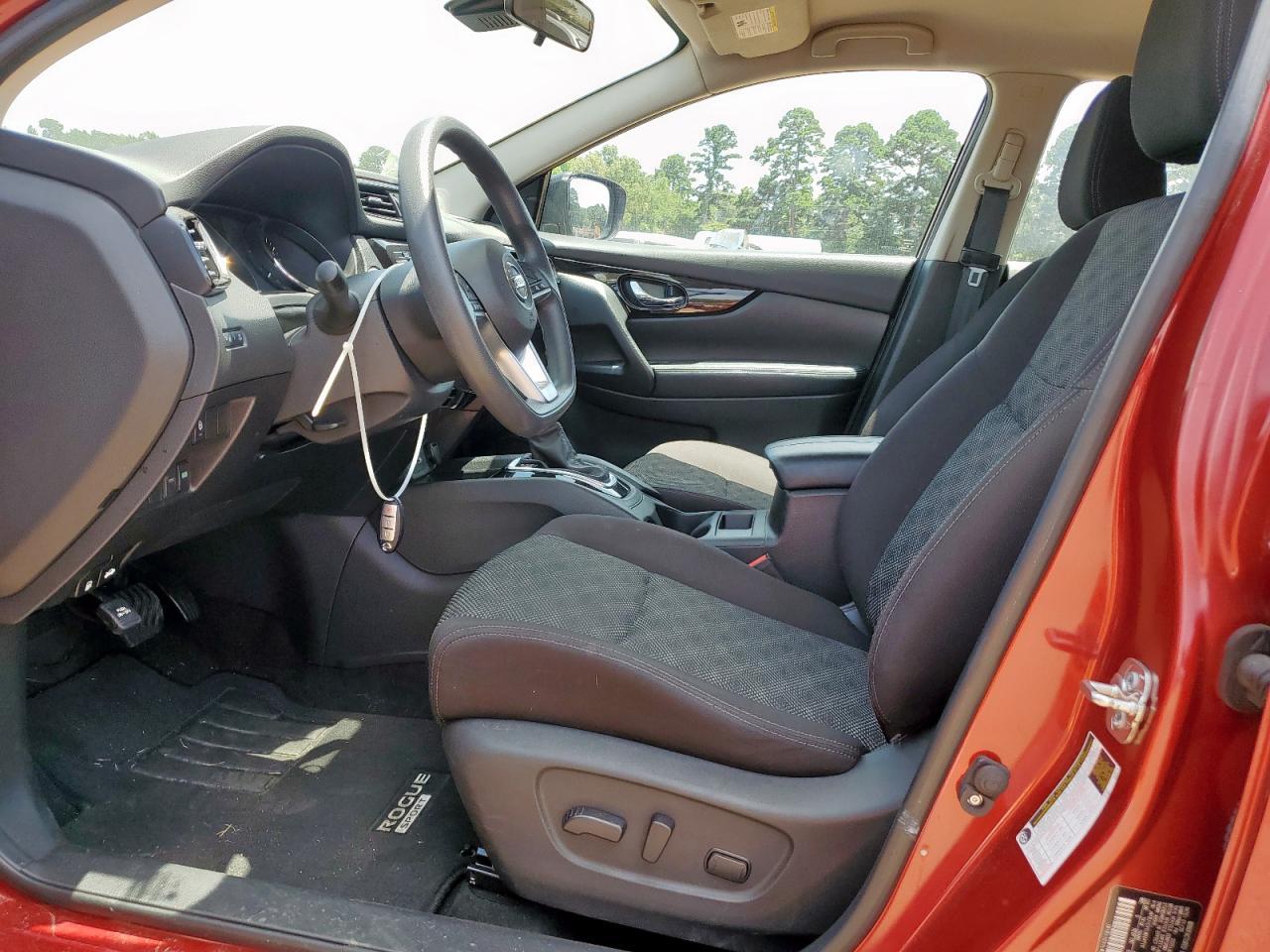 2020 Nissan Rogue Sport S - Фото 7