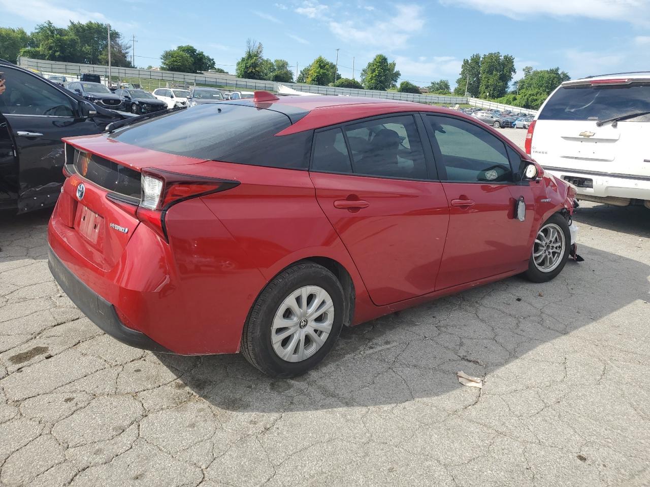 2022 Toyota Prius Night Shade - Фото 3