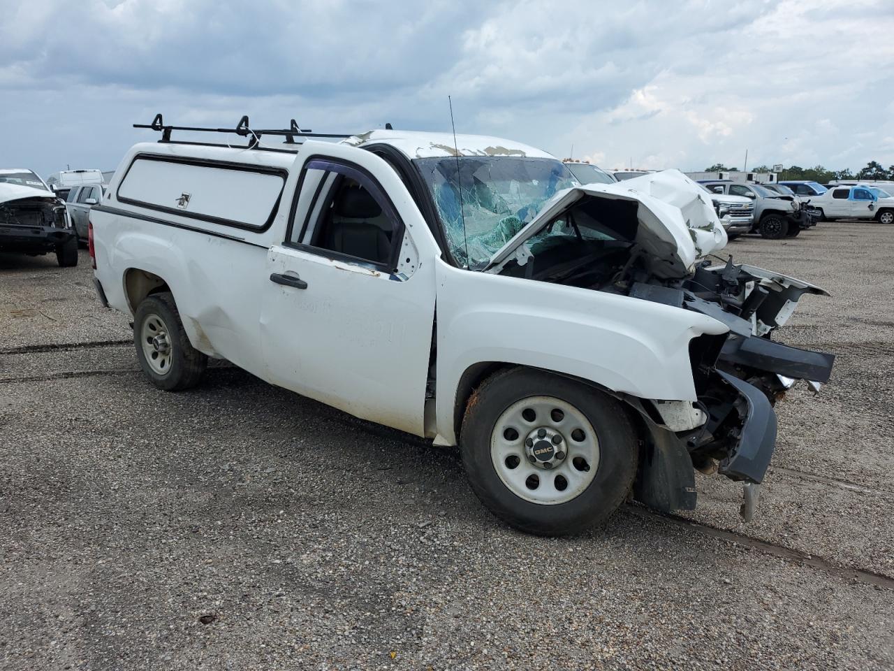 2013 GMC Sierra C1500 - Image 4