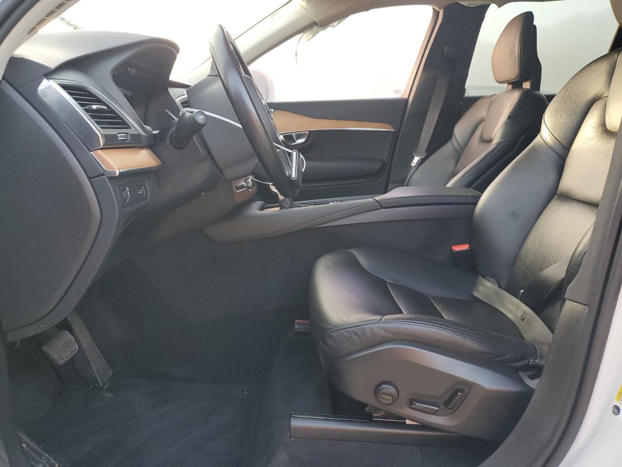 2021 Volvo Xc90 T6 Momentum - Фото 7