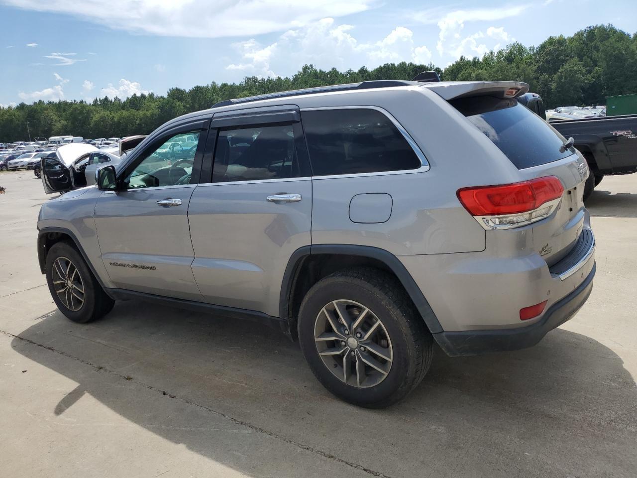 2017 Jeep Grand Cherokee Limited - Image 2