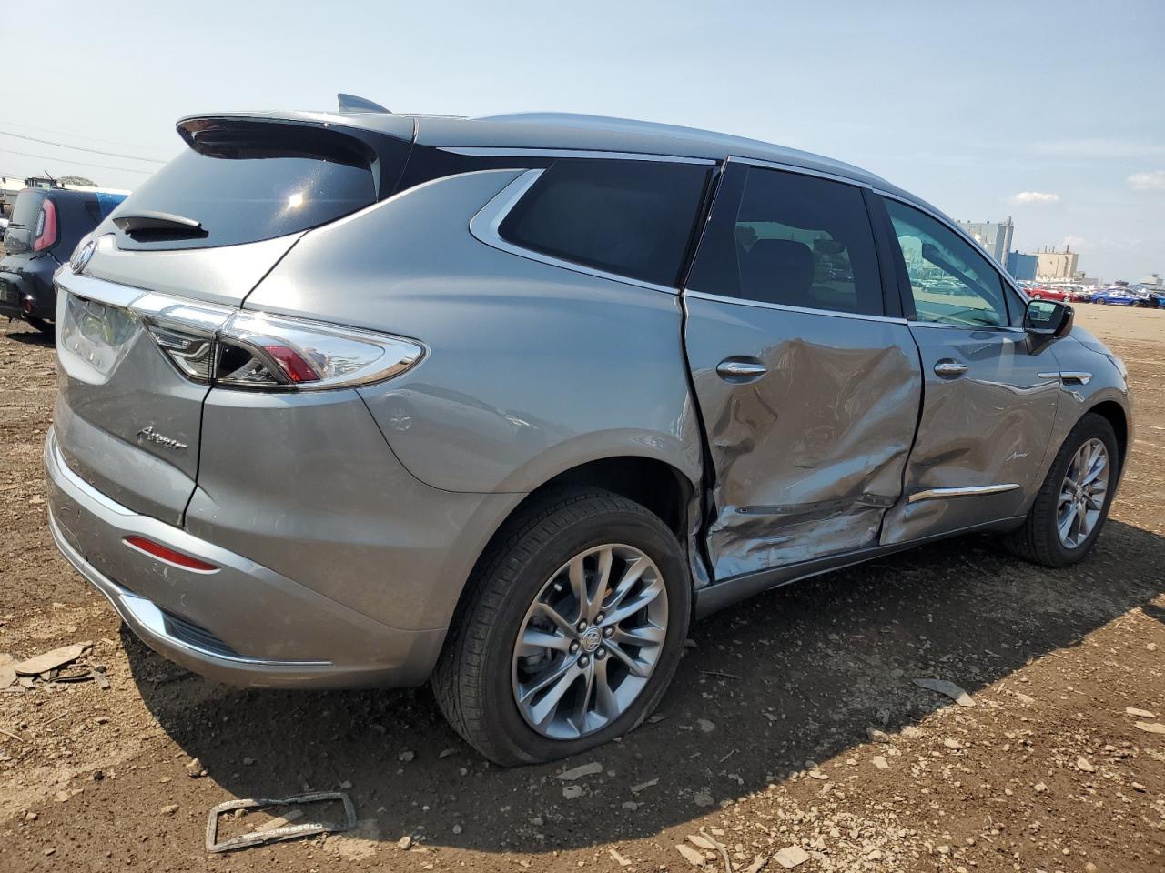 2024 Buick Enclave Avenir - Фото 3