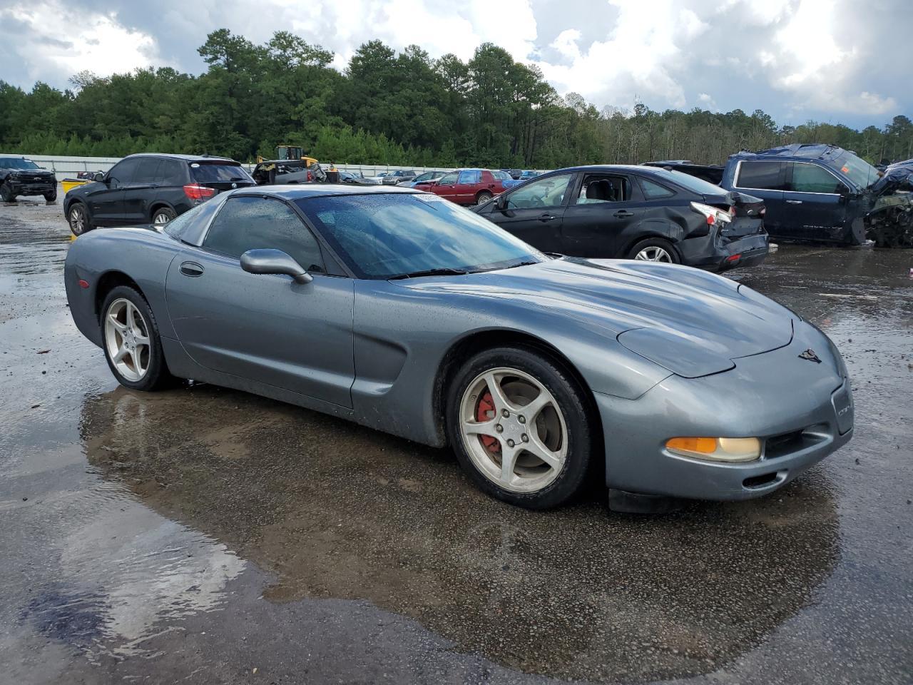 2004 Chevrolet Corvette - Фото 4