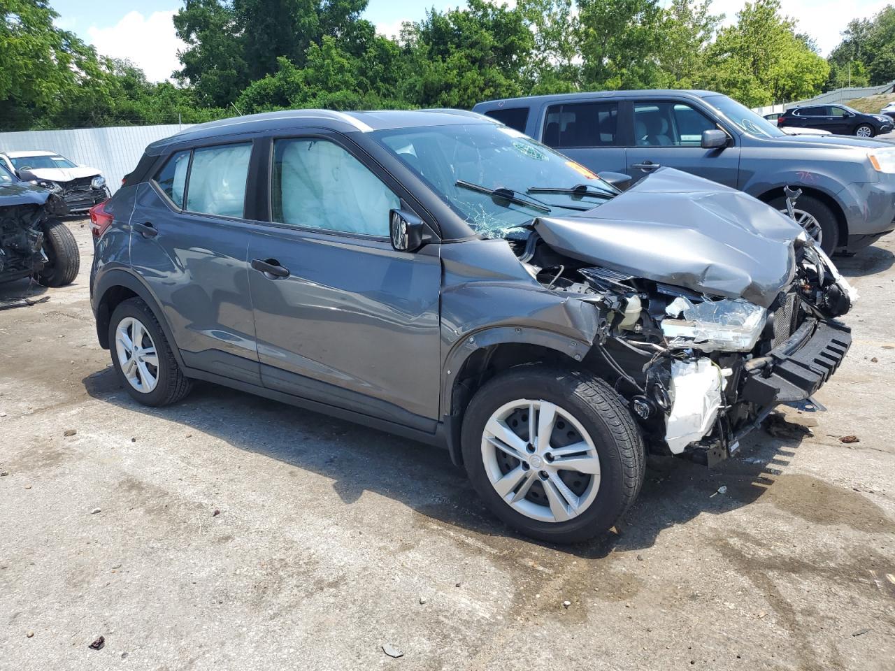 2019 Nissan Kicks S - Фото 4