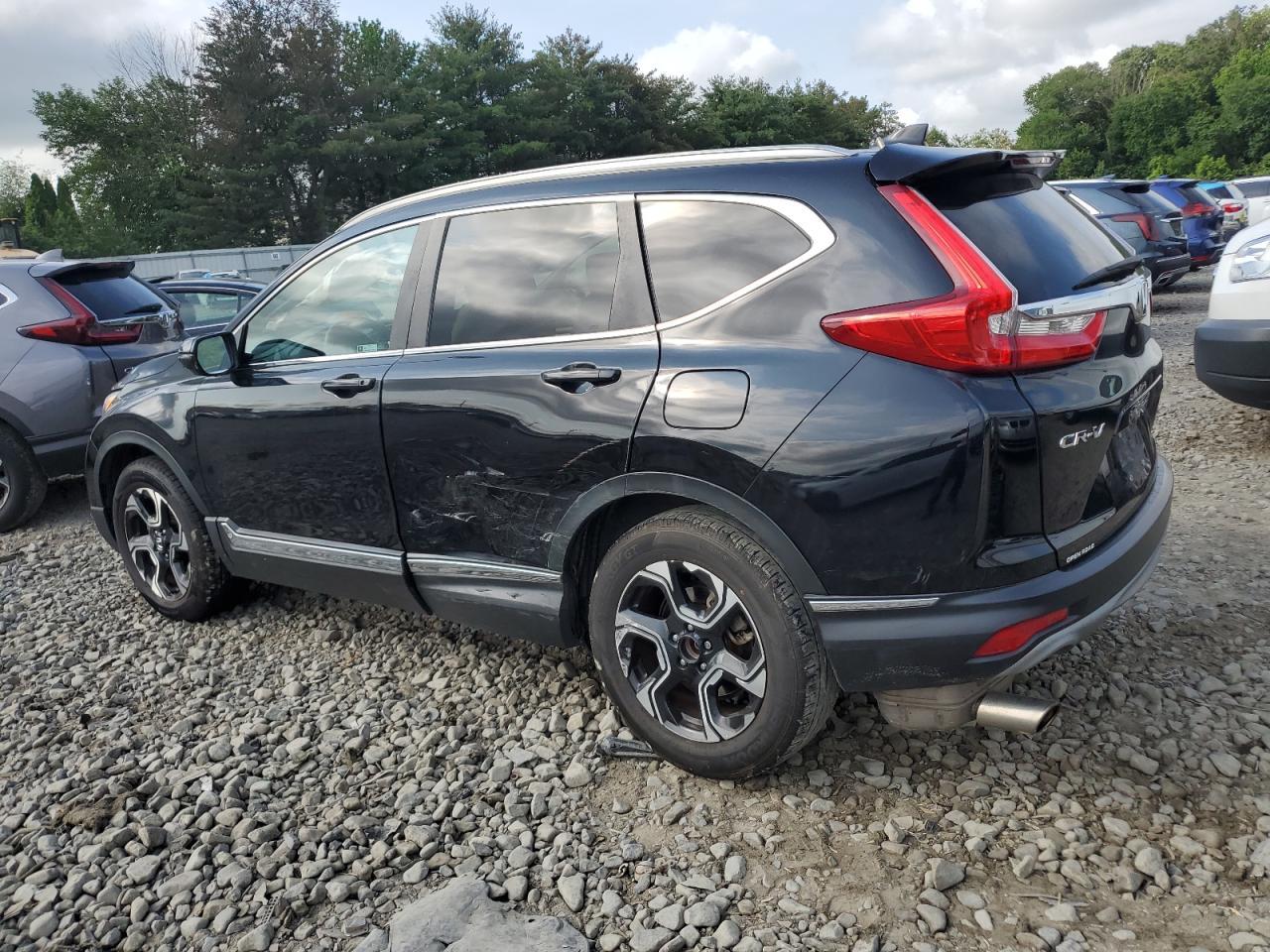 2018 Honda Cr-V Touring - Image 2