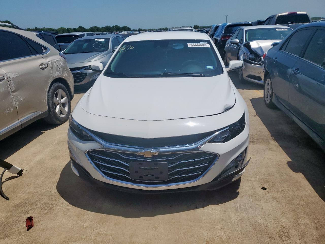 2021 Chevrolet Malibu Ls - Фото 5