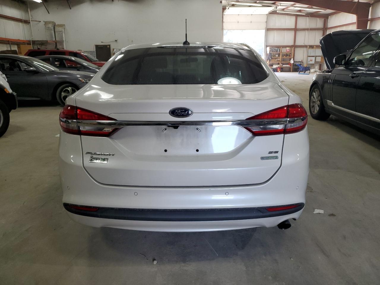 2018 Ford Fusion Se - Фото 6