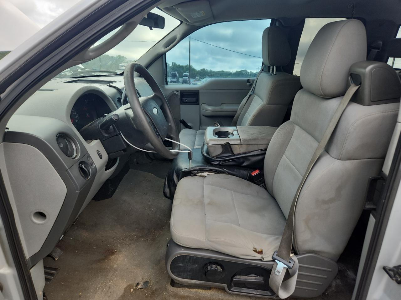 2004 Ford F150 - Фото 7