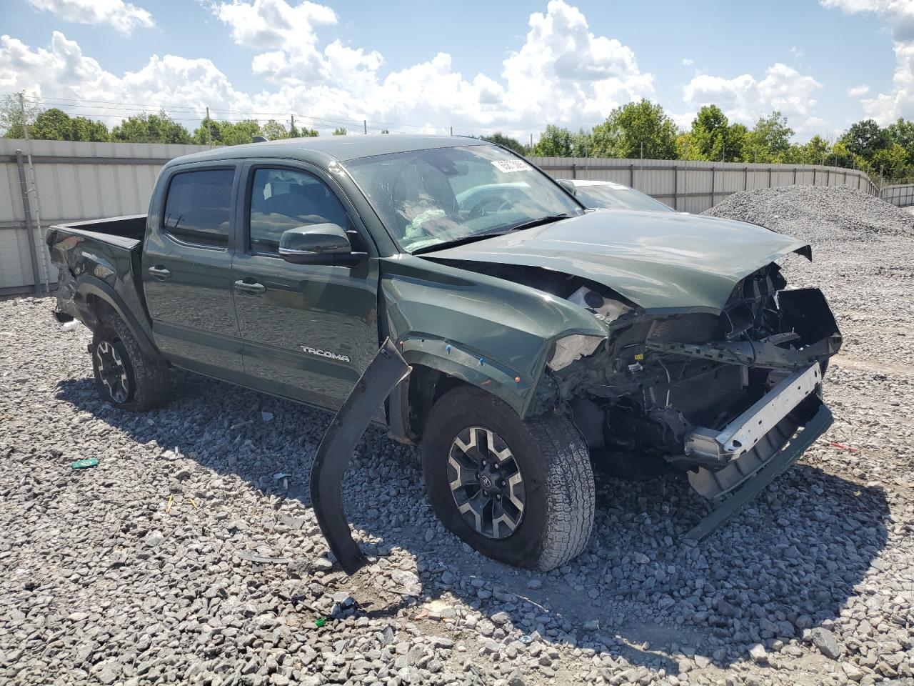 2022 Toyota Tacoma Double Cab - Image 4