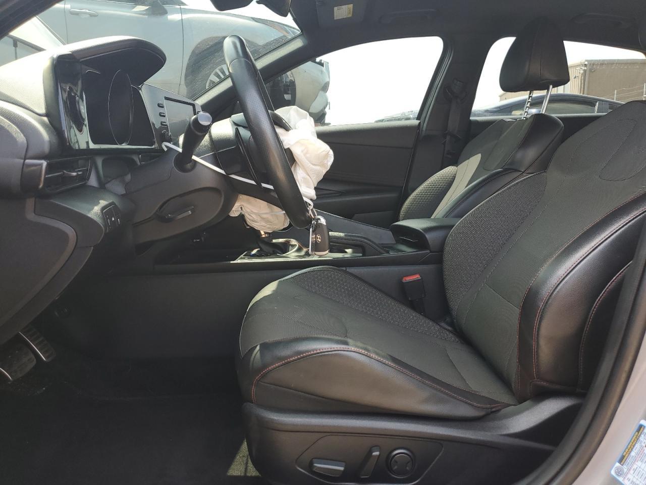 2021 Hyundai Elantra N Line - Image 7