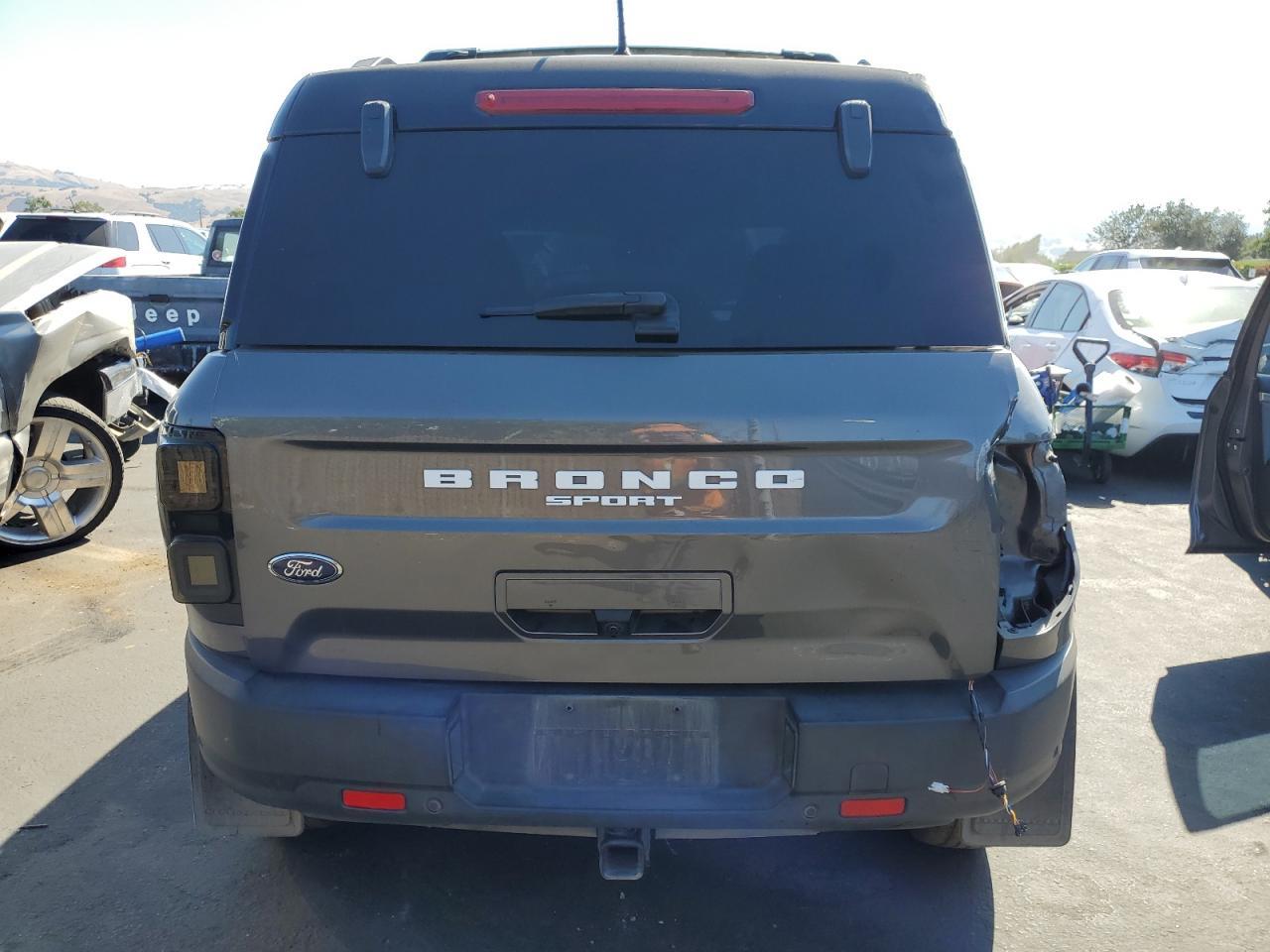 2022 Ford Bronco Sport Outer Banks - Фото 6