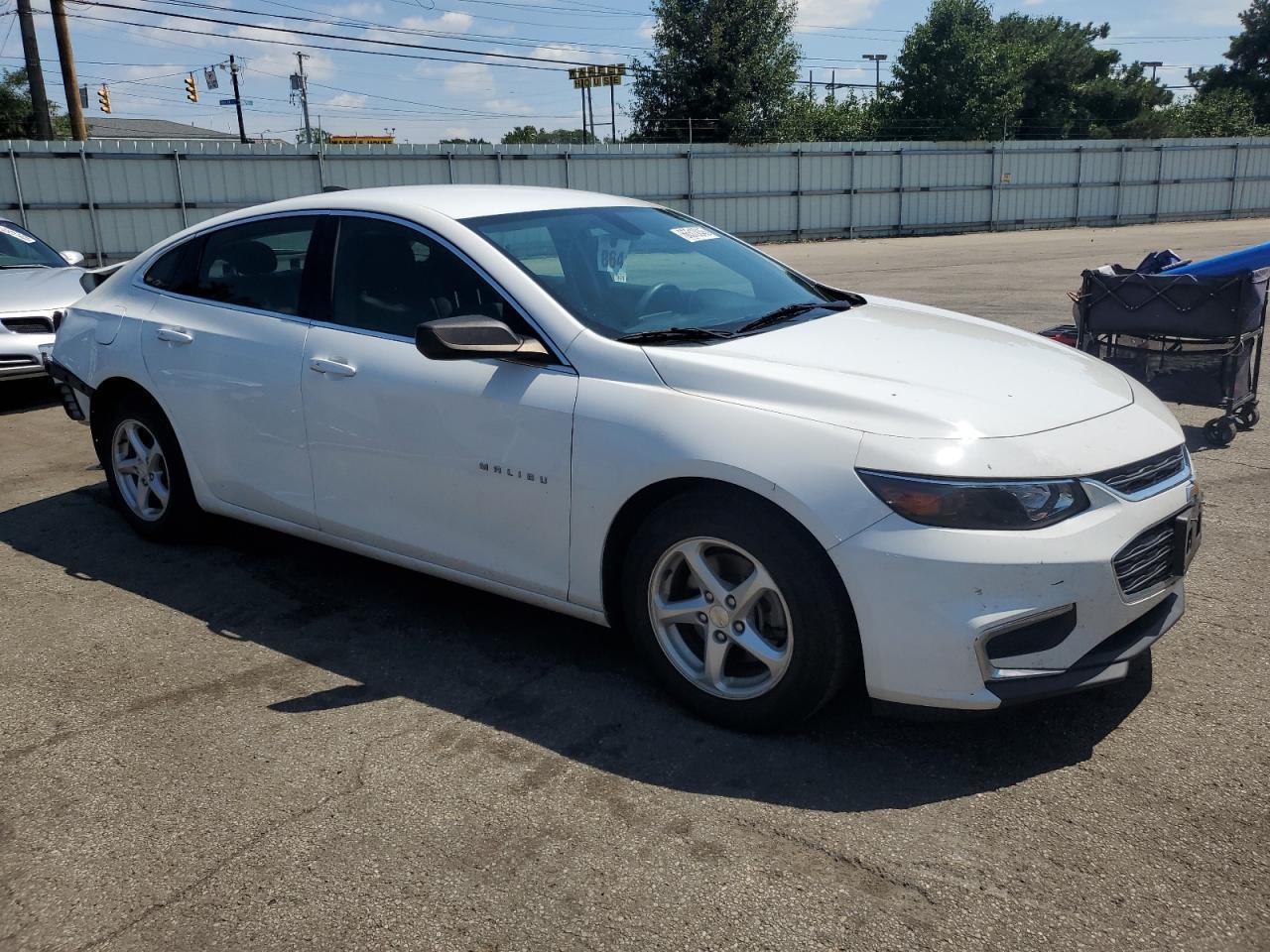 2018 Chevrolet Malibu Ls - Image 4