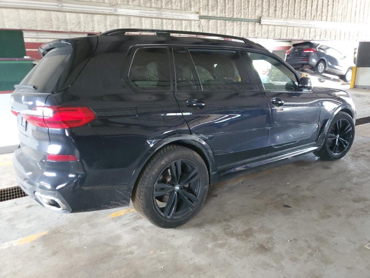 2019 BMW X7 xDrive40I - Фото 3