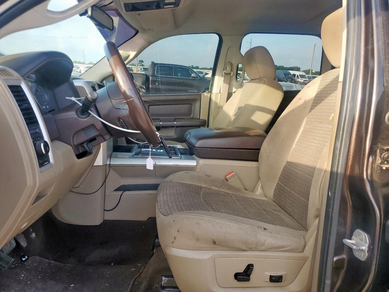 2011 Dodge Ram 1500 - Image 7
