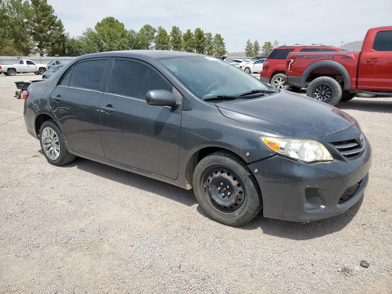 2013 Toyota Corolla Base - Фото 4