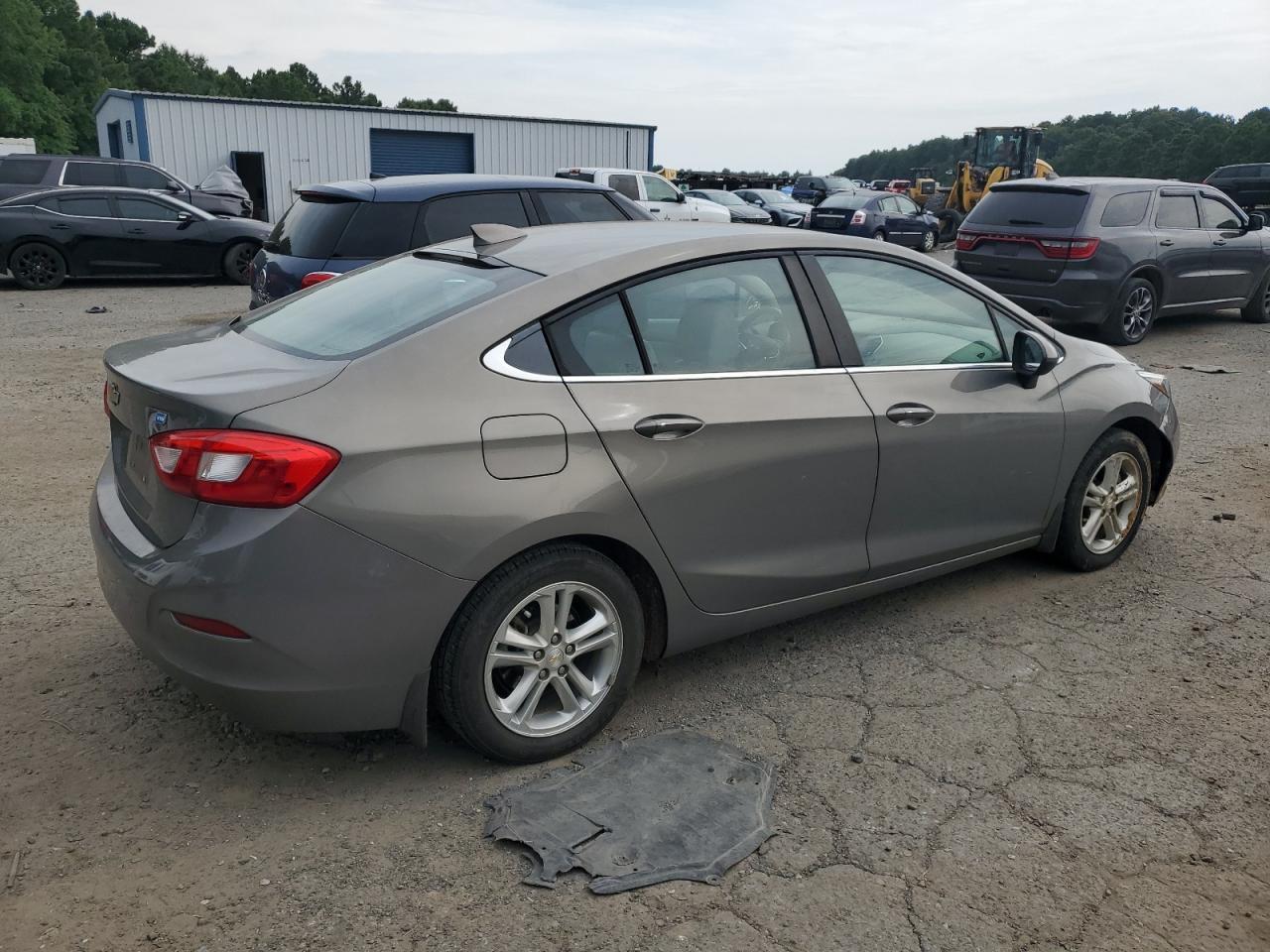 2017 Chevrolet Cruze Lt - Фото 3