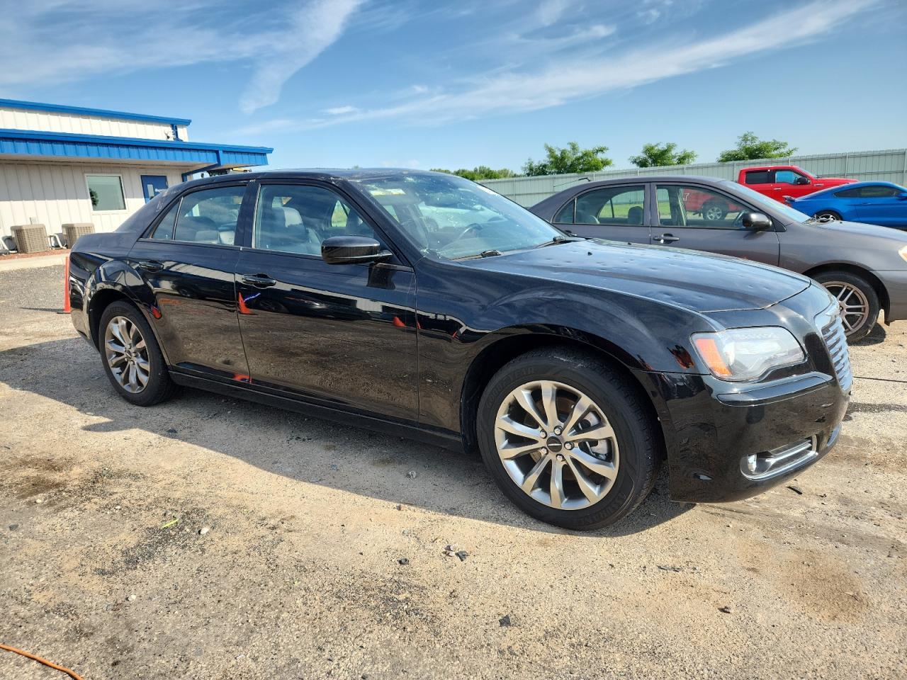 2014 Chrysler 300 S - Фото 4