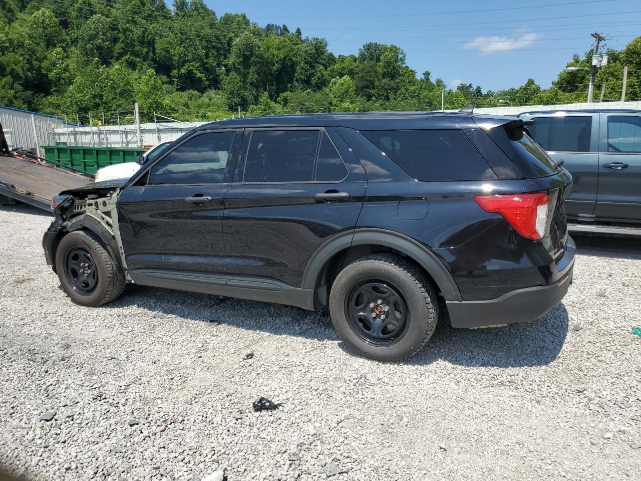 2021 Ford Explorer Police Interceptor - Image 2