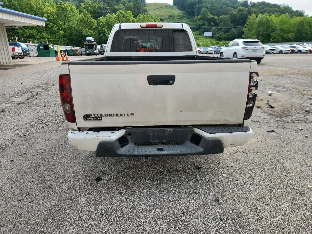2005 Chevrolet Colorado - Image 6