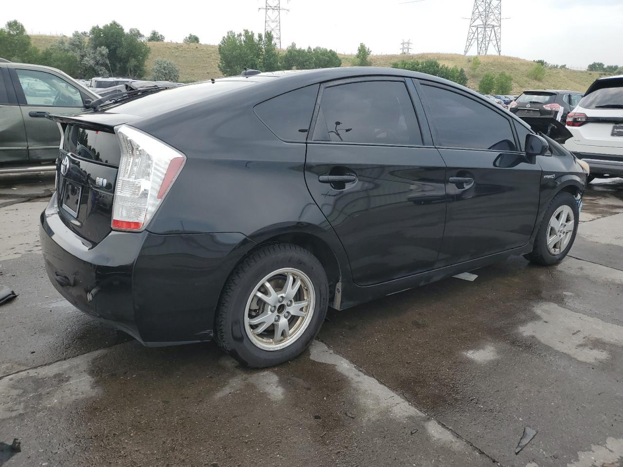 2011 Toyota Prius - Image 3