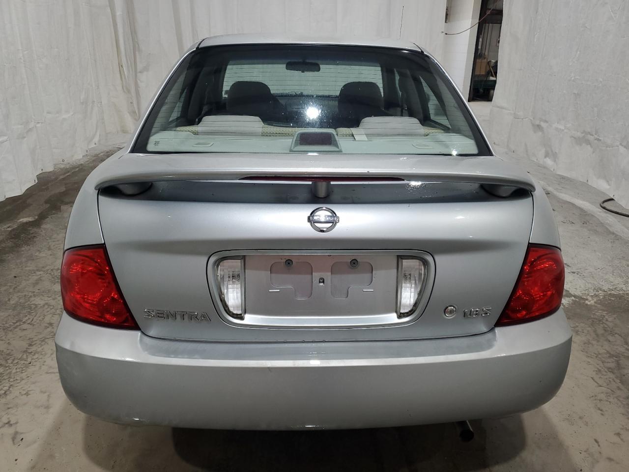 2004 Nissan Sentra 1.8 - Фото 6