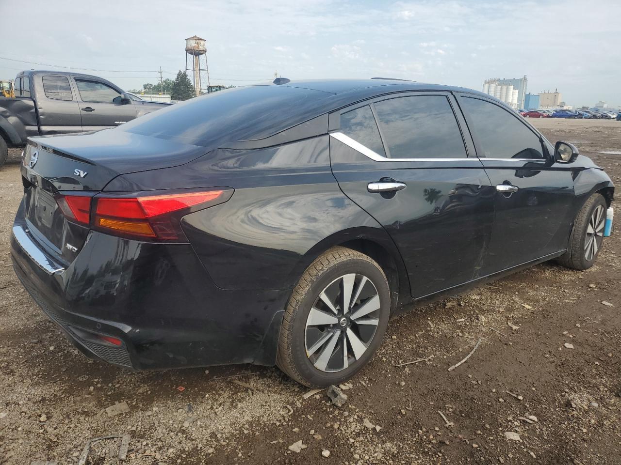 2021 Nissan Altima Sv - Фото 3