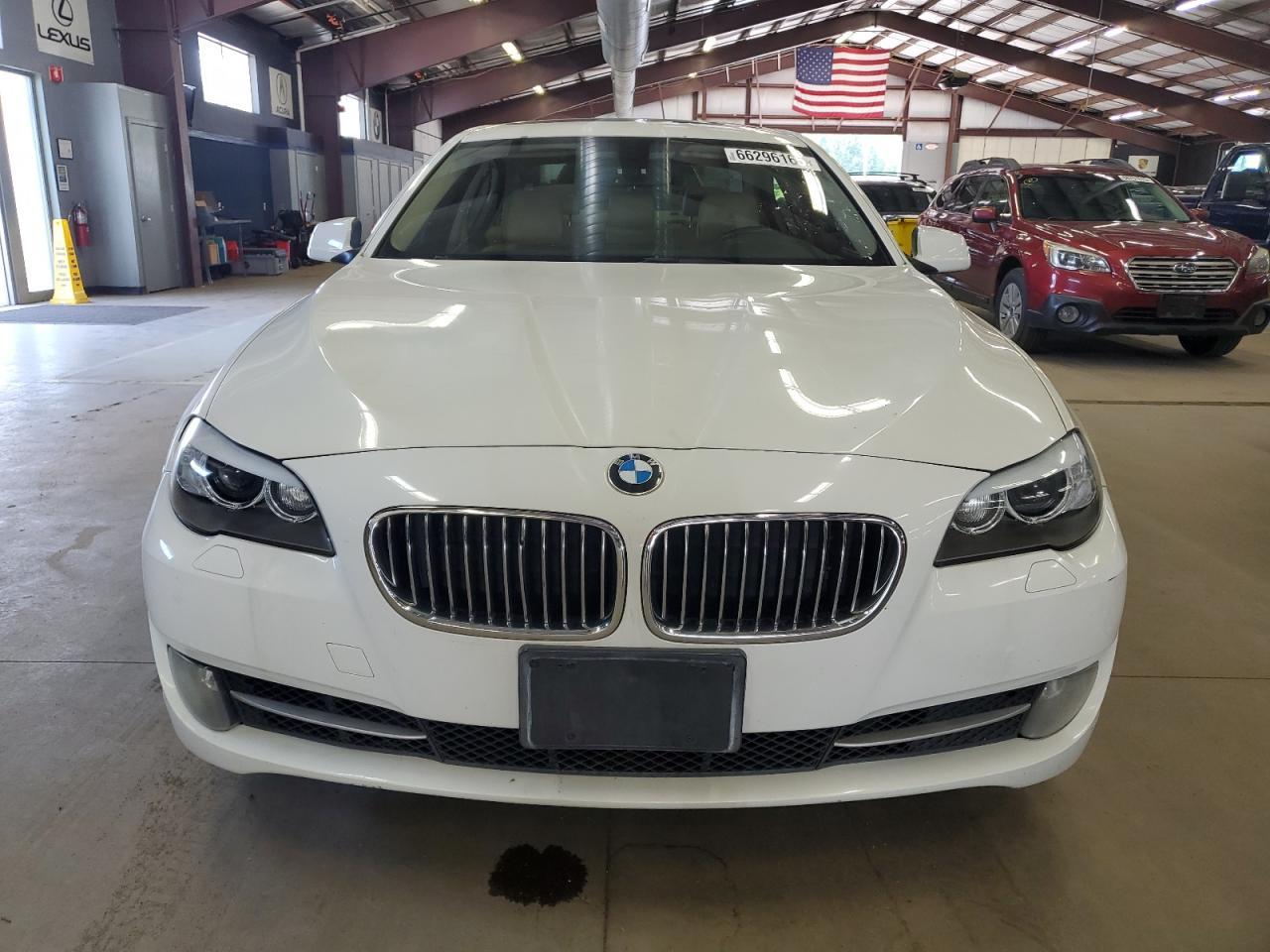 2013 BMW 535 Xi - Фото 5