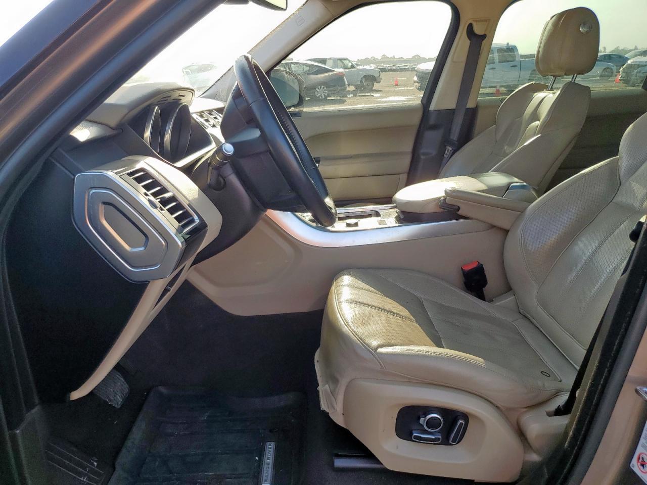 2016 Land Rover Range Rover Sport Hse - Image 7